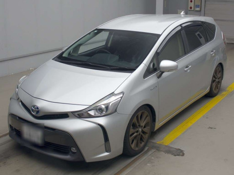 2014 Toyota Prius alpha ZVW41W[0]