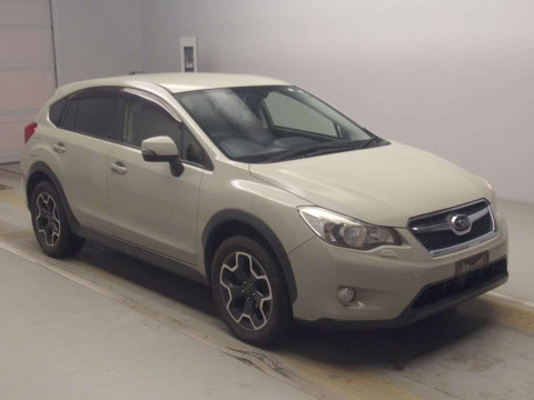 2014 Subaru XV GP7[2]