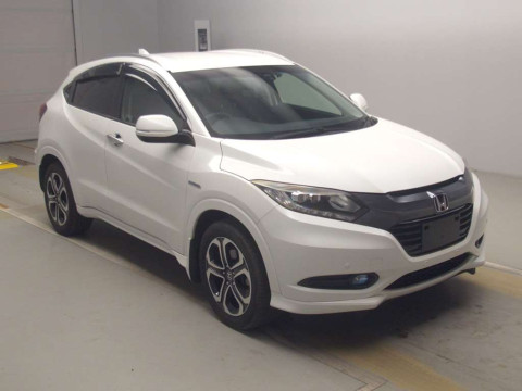 2015 Honda VEZEL RU3[2]