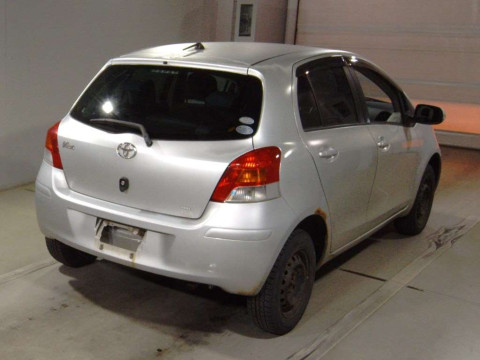 2007 Toyota Vitz NCP95[1]