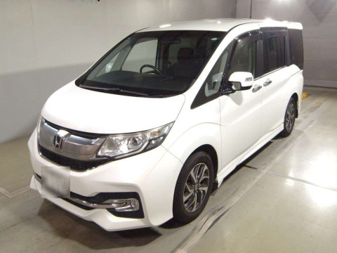 2015 Honda Step WGN Spada RP3[0]