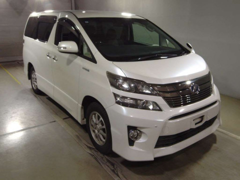 2013 Toyota Vellfire Hybrid ATH20W[2]