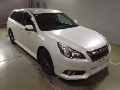 2014 Subaru Legacy Touring Wagon BRM[2]