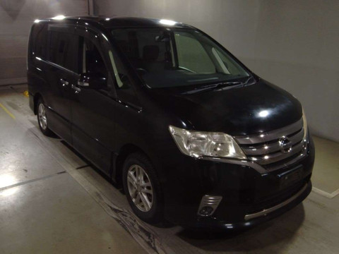 2012 Nissan Serena FC26[2]