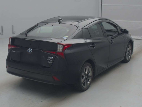 2019 Toyota Prius ZVW55[1]