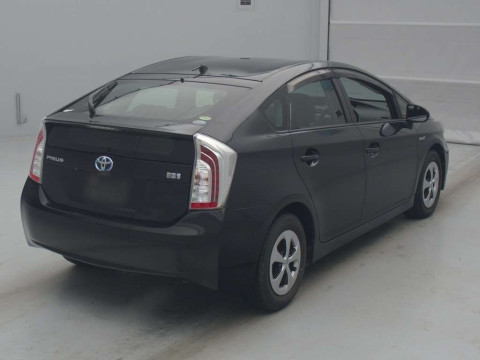 2014 Toyota Prius ZVW30[1]