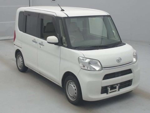 2016 Daihatsu Tanto LA600S[2]