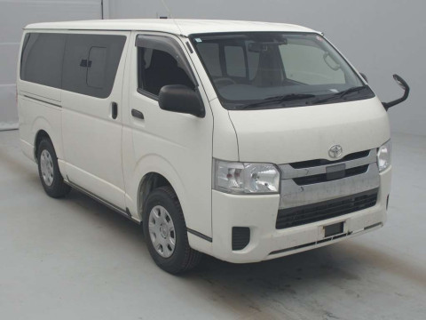 2019 Toyota Hiace Van GDH206V[2]