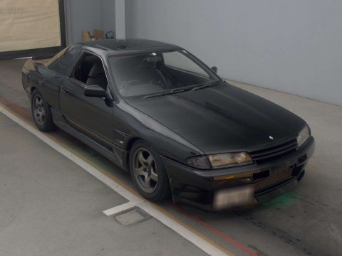 1992 Nissan Skyline HCR32[2]