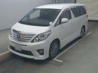 2013 Toyota Alphard