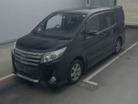 2014 Toyota Noah