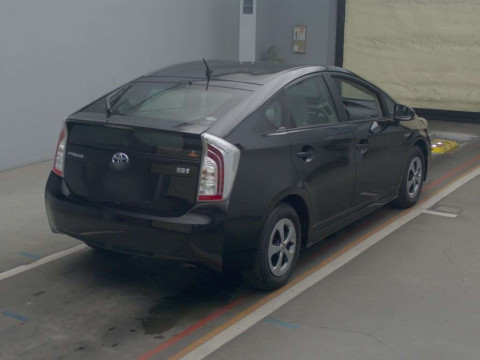 2015 Toyota Prius ZVW30[1]