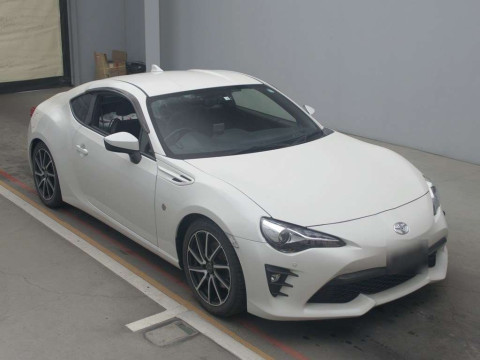 2018 Toyota 86 ZN6[2]