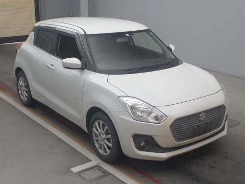 2017 Suzuki Swift ZC83S[2]