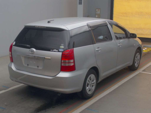 2004 Toyota Wish ZNE10G[1]