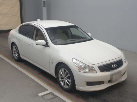 2007 Nissan Skyline V36[2]