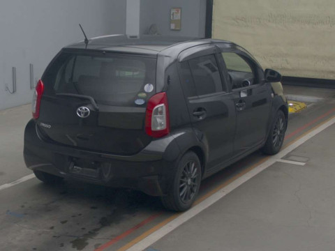 2015 Toyota Passo KGC30[1]