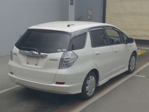 2012 Honda Fit Shuttle Hybrid GP2[1]