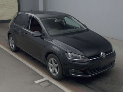 2015 Volkswagen Golf AUCPT[2]