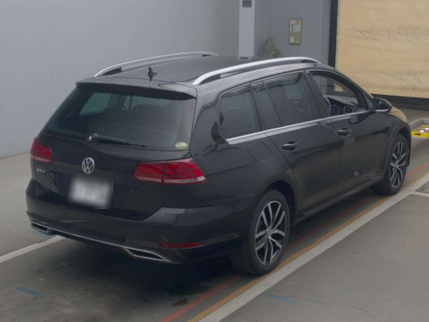 2019 Volkswagen Golf Variant AUCHP[1]