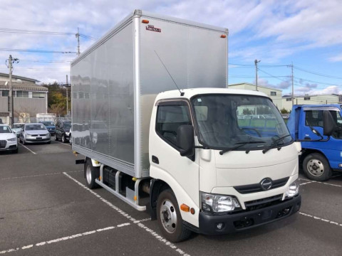 2017 Hino DUTRO XZC655M[2]