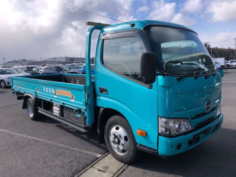 2020 Hino DUTRO XZU655M[2]