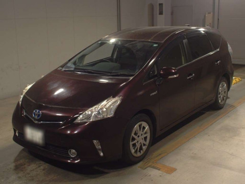 2014 Toyota Prius alpha ZVW41W[0]