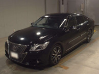 2013 Toyota Crown