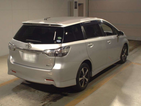 2013 Toyota Wish ZGE20W[1]