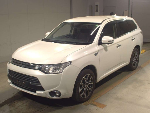 2015 Mitsubishi Outlander PHEV GG2W[0]