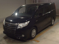 2015 Toyota Noah