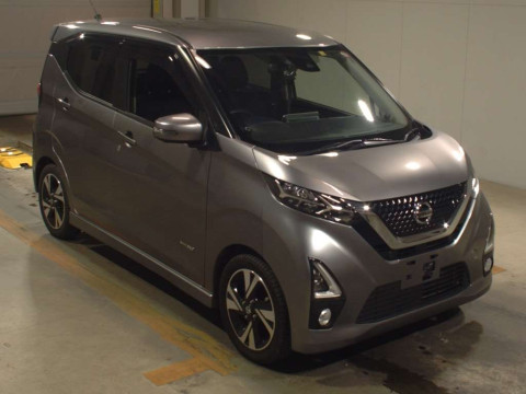 2019 Nissan DAYZ B45W[2]