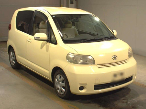 2008 Toyota Porte NNP10[2]