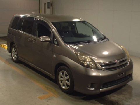 2009 Toyota Isis ZGM10W[2]