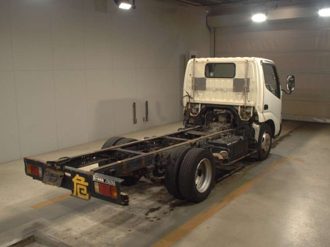 2006 Toyota Dyna Truck XZU301[1]