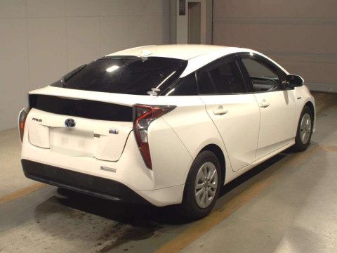 2018 Toyota Prius ZVW50[1]