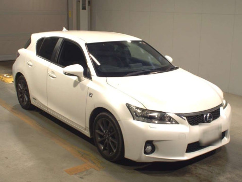 2012 Lexus CT ZWA10[2]