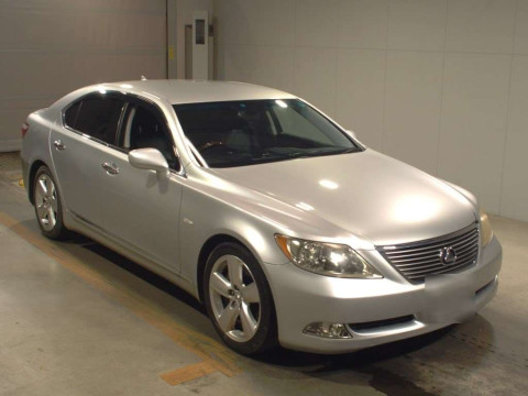 2007 Lexus LS USF40[2]