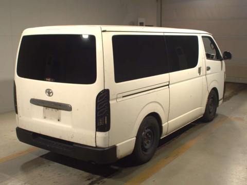 2005 Toyota Hiace Van KDH200V[1]