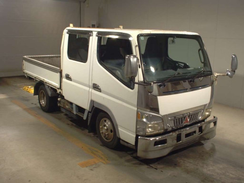 2004 Mitsubishi Fuso Canter Guts FB70ABX[2]