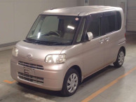 2013 Daihatsu Tanto