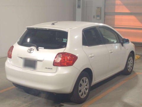 2008 Toyota Auris NZE151H[1]