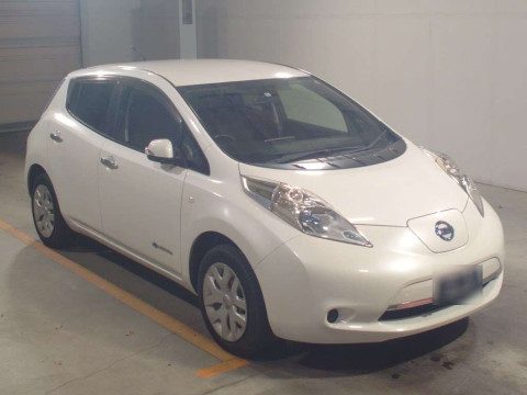 2014 Nissan Leaf AZE0[2]