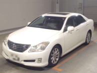 2009 Toyota Crown