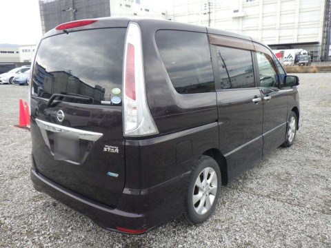 2011 Nissan Serena FC26[1]