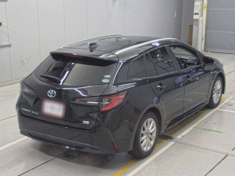 2019 Toyota Corolla Touring Wagon ZWE214W[1]