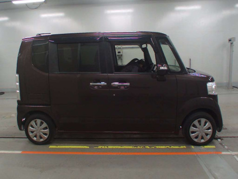 2016 Honda N-BOX JF1[2]