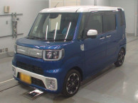 2018 Daihatsu Wake