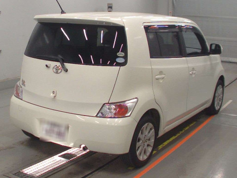 2011 Toyota bB QNC21[1]