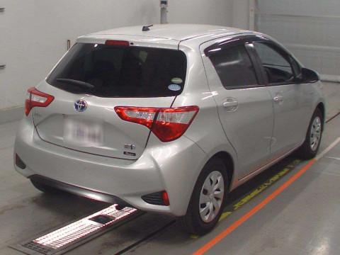 2019 Toyota Vitz NHP130[1]